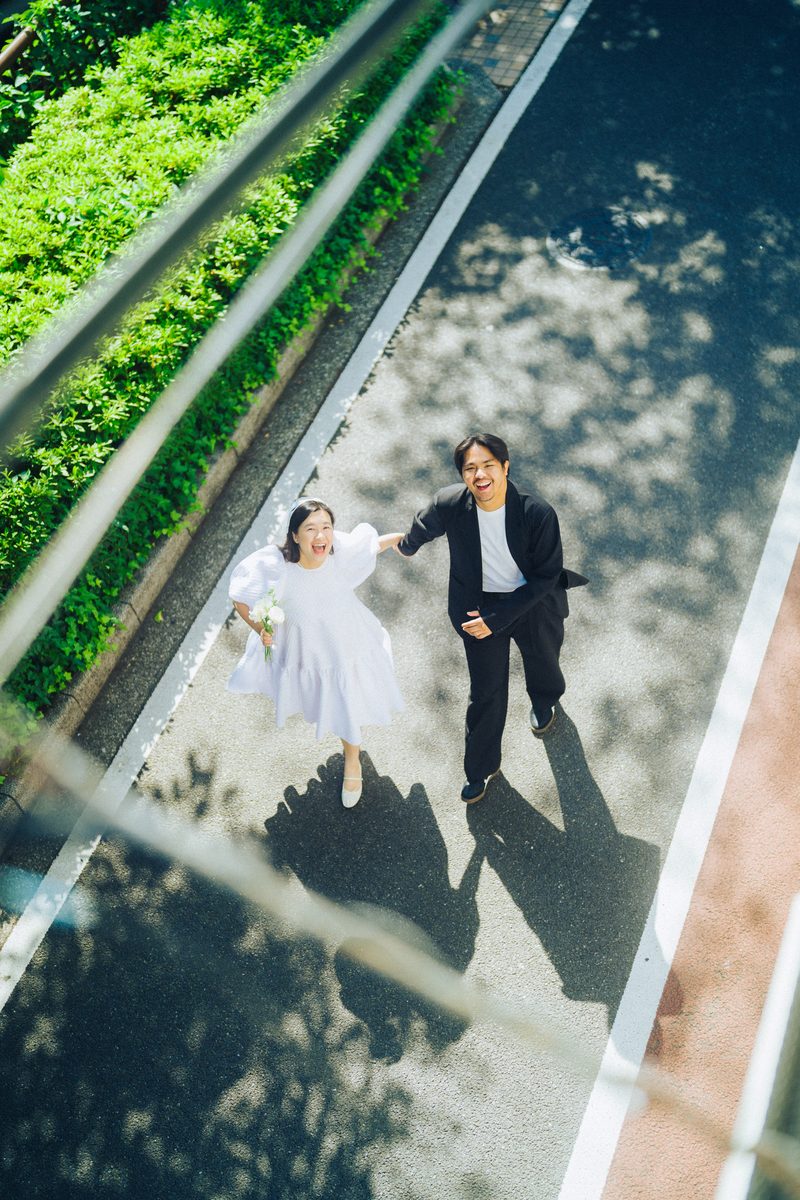 A pre-wedding shoot in a local neighbourhood in Tokyo